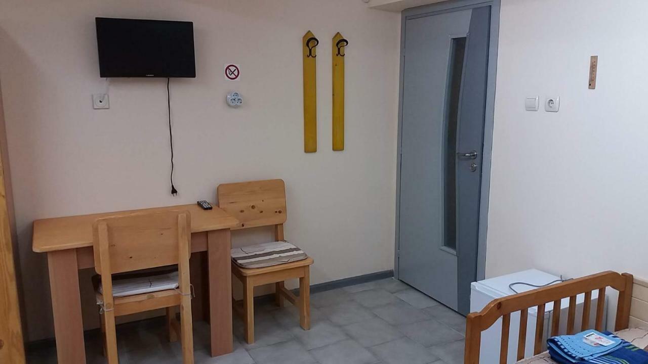 Нощувки Ботеви Shumen Dış mekan fotoğraf