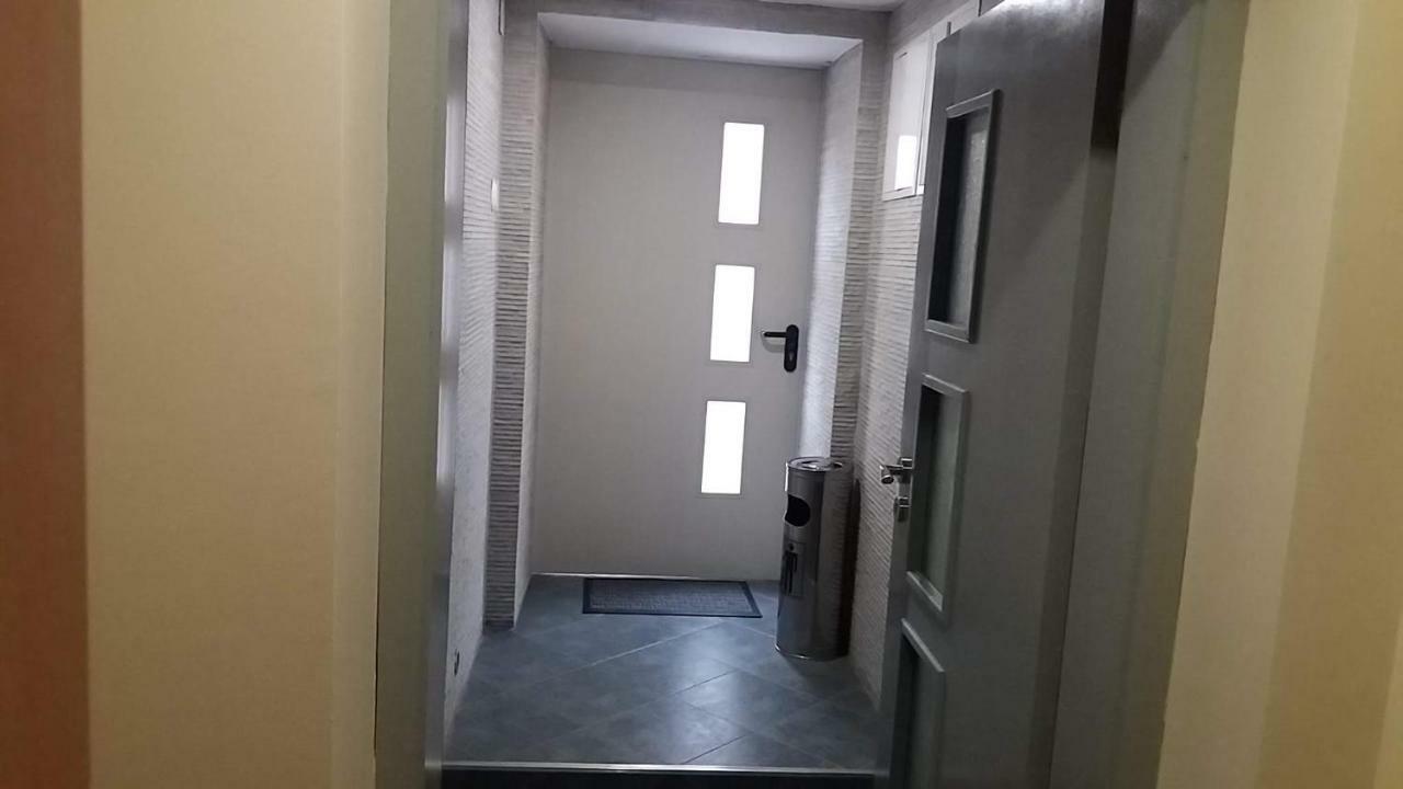Нощувки Ботеви Shumen Dış mekan fotoğraf