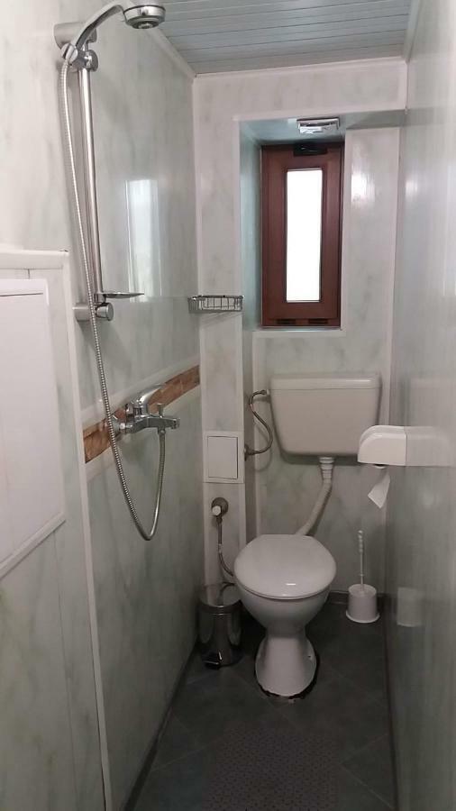 Нощувки Ботеви Shumen Dış mekan fotoğraf