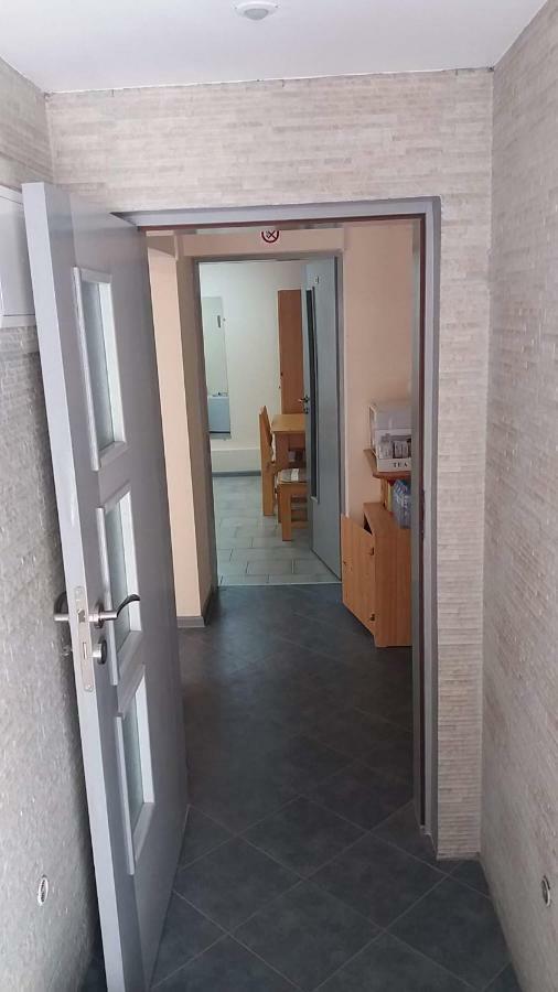 Нощувки Ботеви Shumen Dış mekan fotoğraf